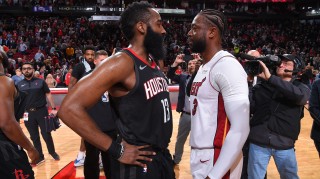 九游体育首页-维拉纽瓦：韦德季后赛比哈登强 但比数据哈登是更好的球员