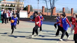 九游体育官网-顺义村校办起女生专属的“橄榄球班超”|顺义区张镇中学|北京市|学校|联赛|赛事_新浪新闻